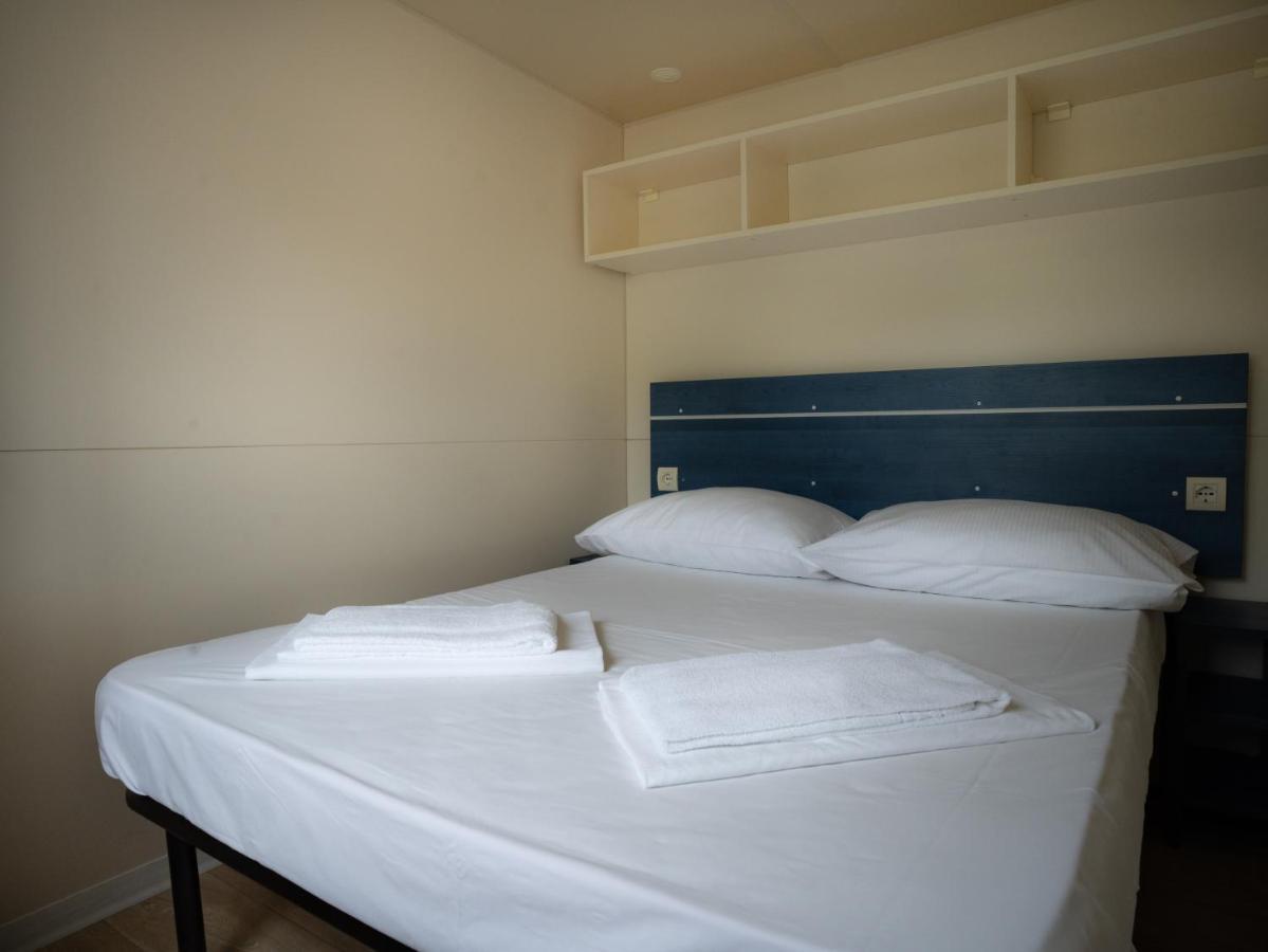 Mediteran Travel Mobile Homes Uvala Slana เซลเซ ภายนอก รูปภาพ